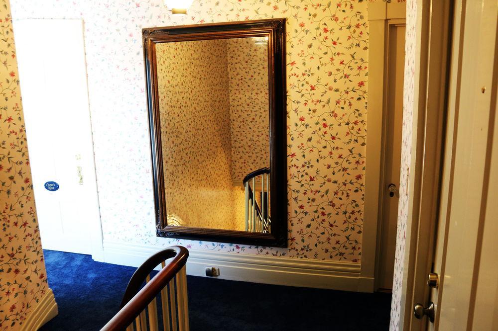 Отель Camden Windward House Экстерьер фото