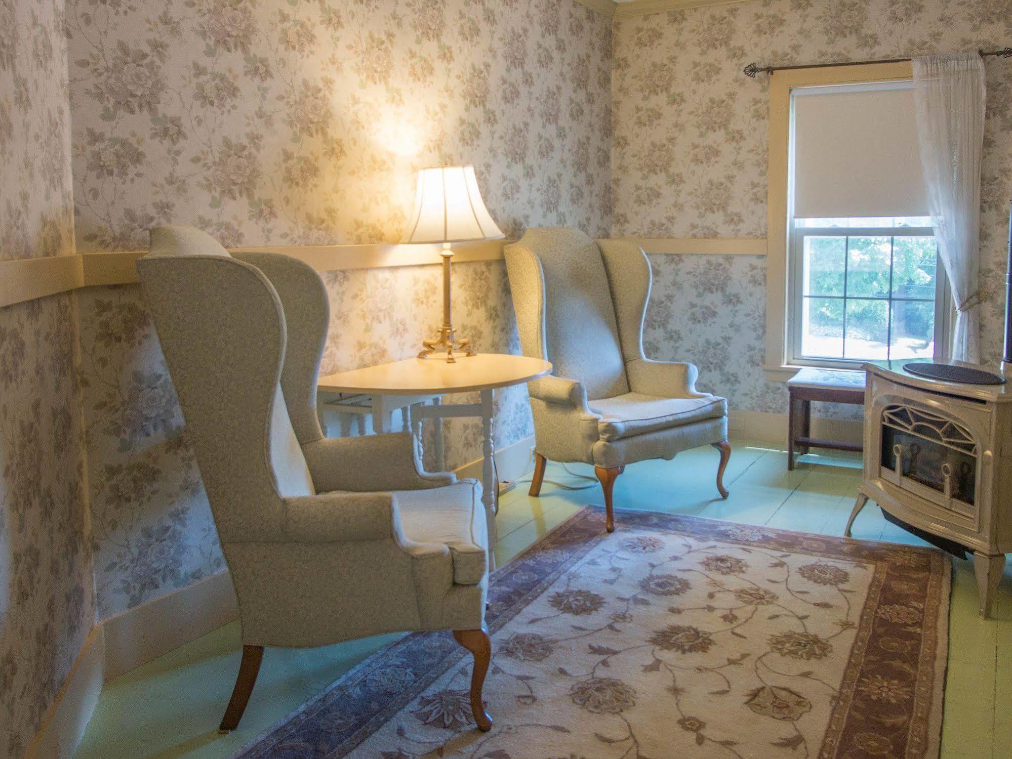 Отель Camden Windward House Экстерьер фото