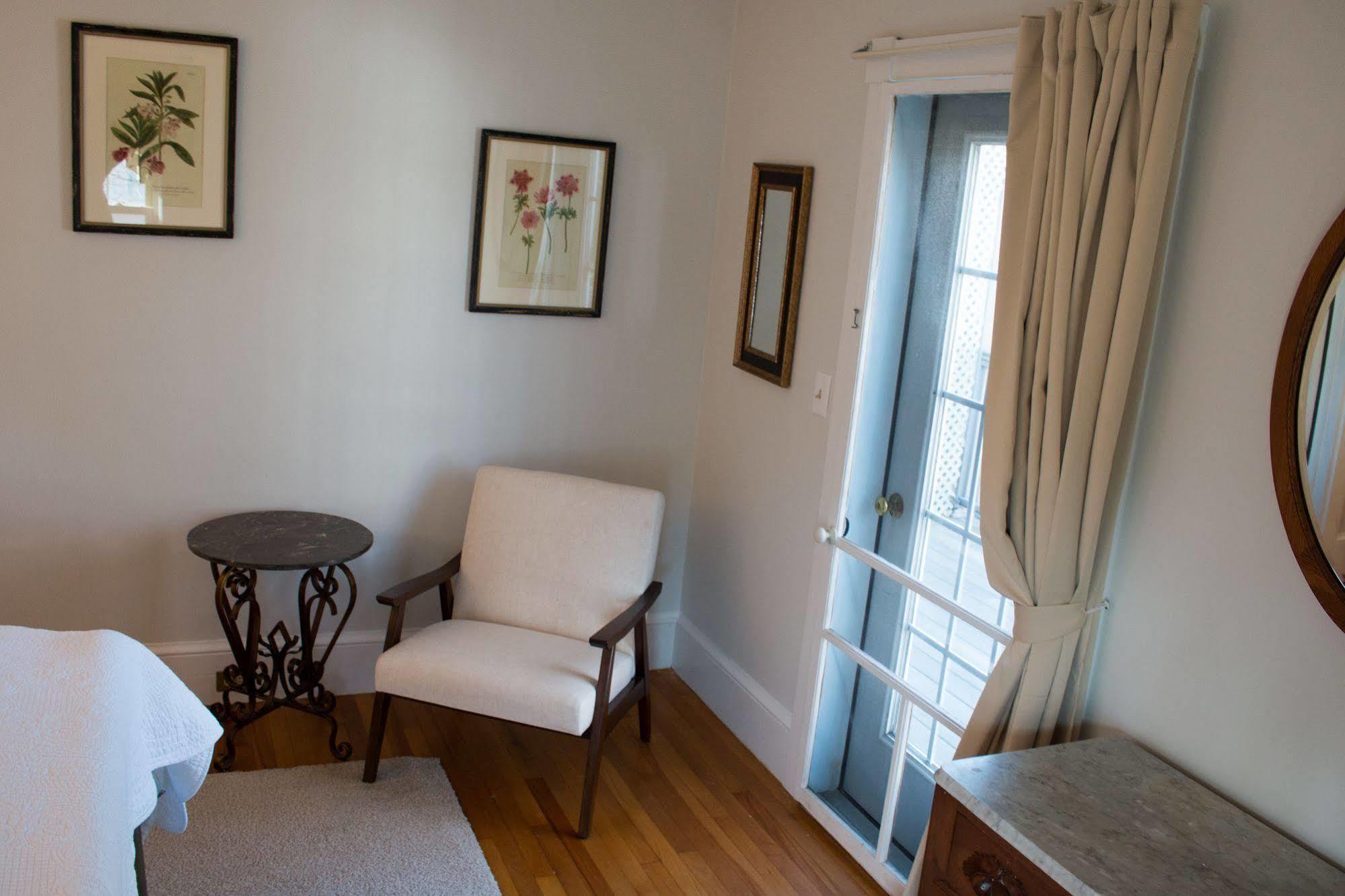 Отель Camden Windward House Экстерьер фото