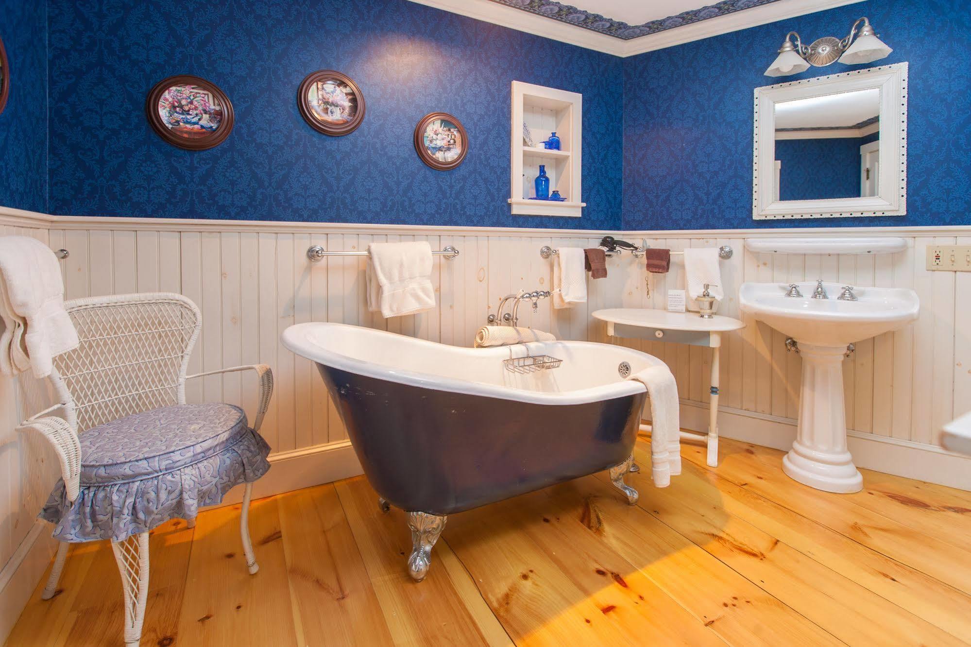Отель Camden Windward House Экстерьер фото